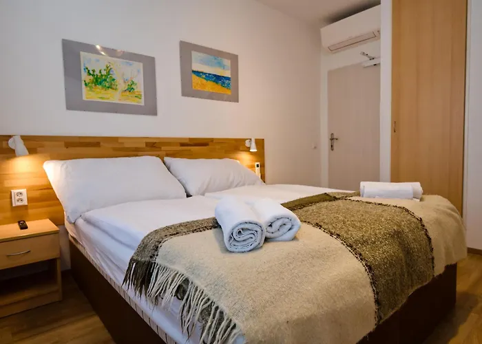 بيت ضيافة Wellness Bohemia 3*