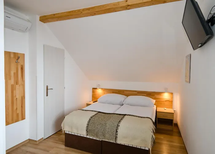 Wellness Bohemia بيت ضيافة براغ