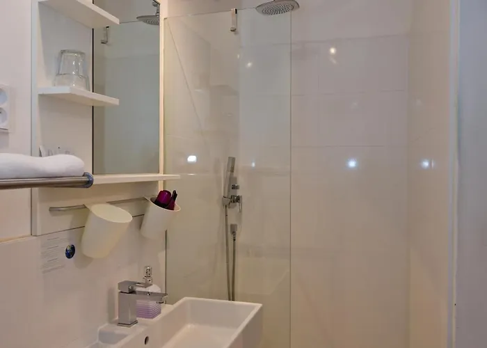 بيت ضيافة Wellness Bohemia براغ