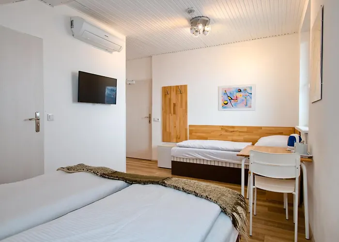 بيت ضيافة Wellness Bohemia براغ